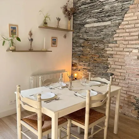 De Caractere - Cave A Vin - Saint-leonard *